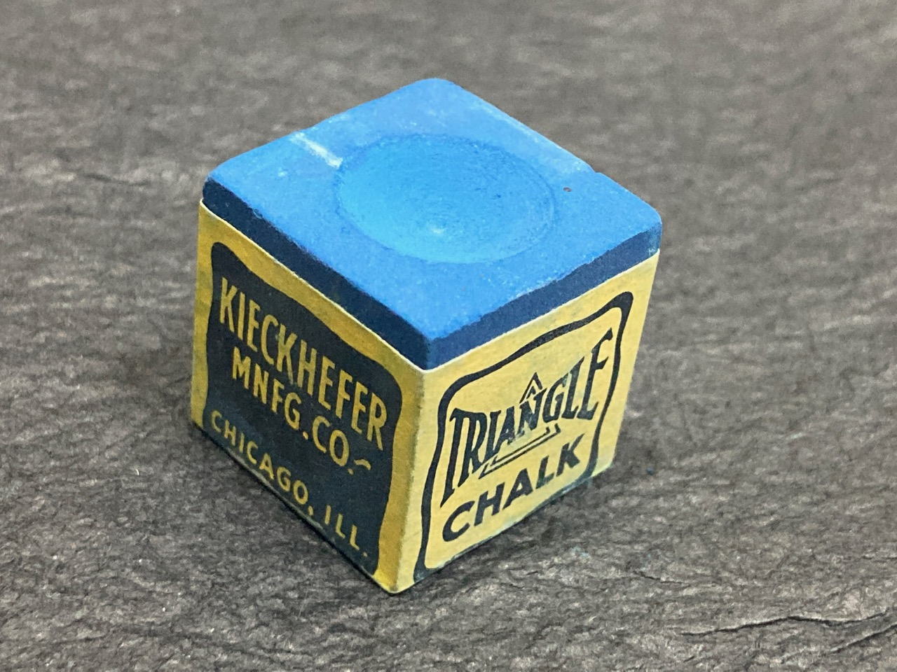 新作 KIECKHEFER チョーク OLD （オールドトライアングル） DICE | ビリヤード